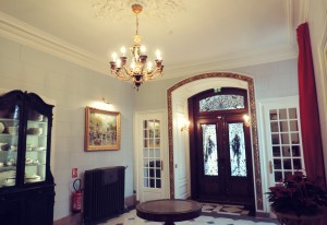 Hall Château des Creusettes